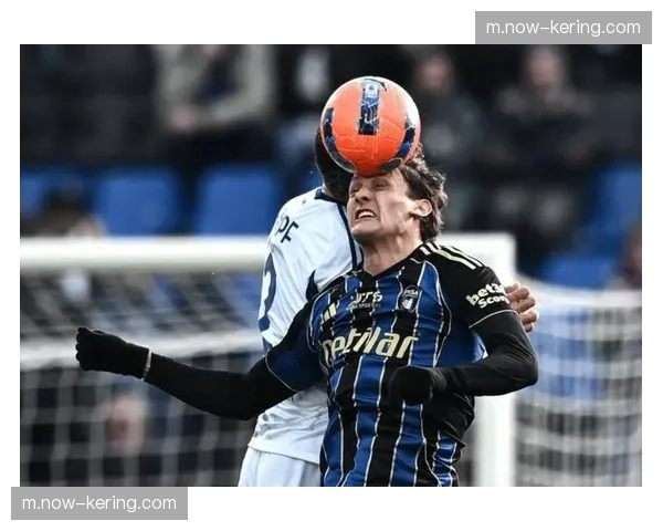 法布雷加斯中场调整显功力 科莫4231阵型逆转莱切 法布雷加斯中场调整显功力 科莫4231阵型逆转莱切